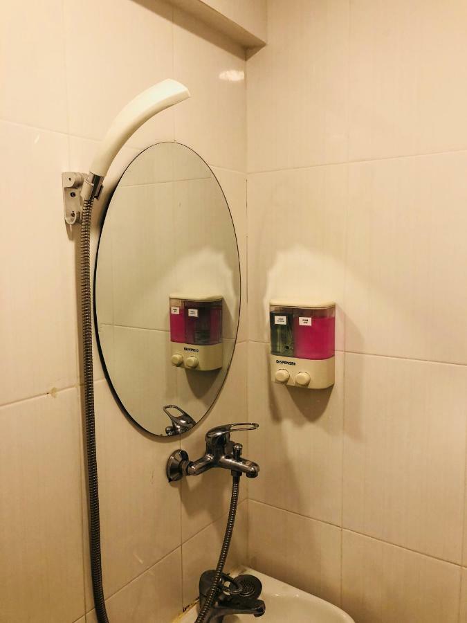 Chung Kiu Come Inn Hongkong Buitenkant foto